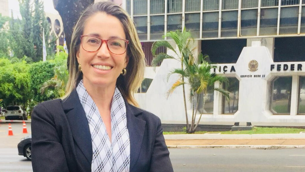 Renata Menescal, diretora jurídica da Abragel